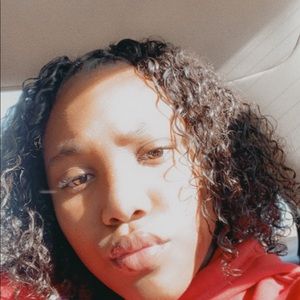 Meet your Posher, Jada